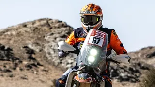 John Medina tras la novena etapa del Dakar: Fue terrible, las manos y las rodillas no me dan más