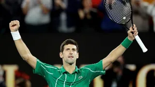 Djokovic se coronó por octava vez en Australia y recuperó el número uno tras batir a Thiem