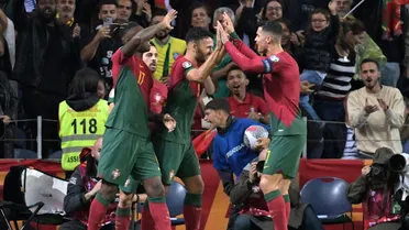 Portugal batió a Eslovaquia con doblete de Cristiano y selló su clasificación a la Eurocopa