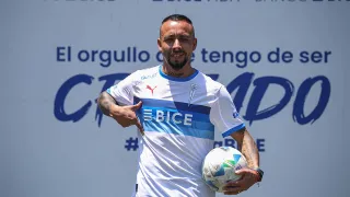 “El pasado queda atrás”: Bernardo Cerezo es presentado en la U Católica y se refiere a la U de Chile