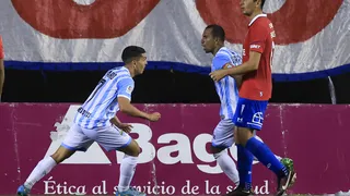 Magallanes lo igualó ante Universidad Católica con gol de Julián Alfaro