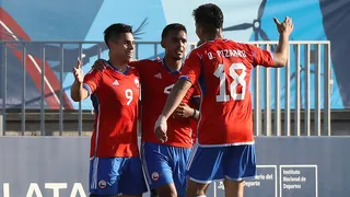 La Roja tuvo un luchado triunfo ante Uruguay y se instaló en semifinales de Santiago 2023