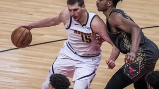 La clase de Nikola Jokic lideró el triunfo de Denver Nuggets ante Chicago Bulls