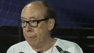 Stöhwing: Agradezco la paciencia a Arturo Vidal