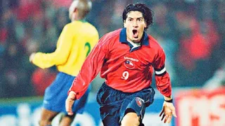 Este jueves se cumplieron 19 años del triunfo de Chile sobre Brasil rumbo a Corea y Japón 2002