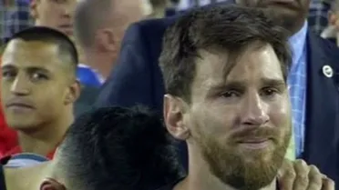 Los hitos de la selección chilena jugando partidos oficiales con Lionel Messi en la cancha