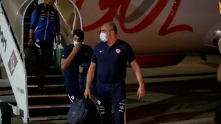 La selección chilena dejó Cuiabá y se instaló en Brasilia para enfrentar a Paraguay