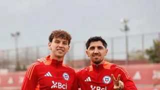 El alegre entrenamiento de viernes de la selección chilena pensando en Paraguay