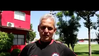 El especial mensaje de Reinaldo Rueda y Arturo Salah por el Día de Internacional de la Mujer