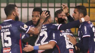 Angelo Henríquez fue titular en triunfo de Fortaleza sobre Chapecoense en el Brasileirao