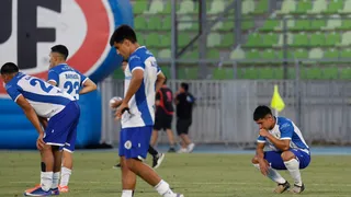 Les costó el partido: Insólito blooper de Santa Cruz en su derrota ante Recoleta 