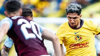 Diego Valdés fue figura en triunfo del América ante equipo de Premier League