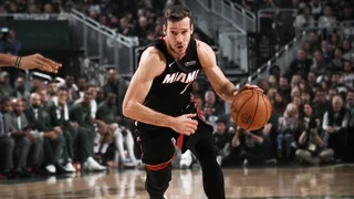 Miami Heat se mantuvo invicto con una victoria ante Milwaukee Bucks y con Dragic como figura