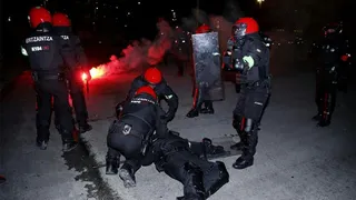 Violentos incidentes entre barras de Athletic Club y Spartak Moscú dejaron un policía fallecido