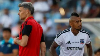 Sorpresa en Colo Colo: inesperada apuesta de Ortiz golpea a Vidal de cara al Superclásico