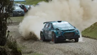 Alberto Heller y Tadeo Rosselot brillaron en el Rally Mobil