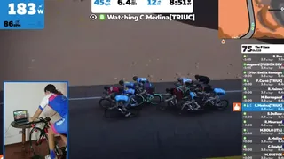 Rama de Triatlón del Club Universidad Católica creó equipo de ciclismo virtual de Chile