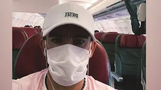 Mauricio Isla inició su viaje a Chile para sumarse a la Roja