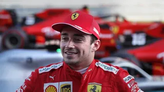 Charles Leclerc no se confía tras ganar la pole en Rusia: “No es la mejor pista para salir primero”