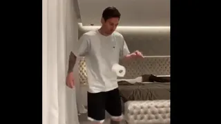 Messi se sumó a los “10 Toques Challenge” y desafió a Arturo Vidal