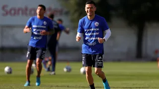 La selección chilena tuvo una nueva práctica para el cierre de las Clasificatorias contra Uruguay