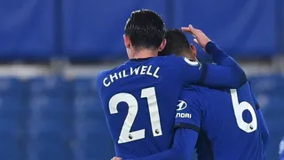 Chelsea goleó a Sheffield y le metió presión a los líderes en la Premier