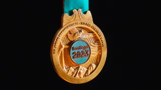 Tienen corazón de cobre: Presentaron las medallas de Santiago 2023