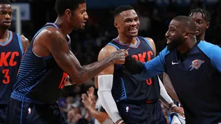 Oklahoma City Thunder sumó su primer triunfo gracias a Westbrook y George