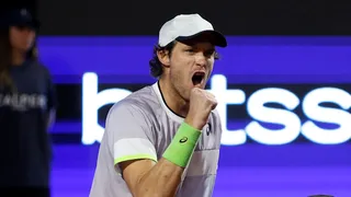 La emoción de Jarry tras tumbar a Schwartzman: Está siendo muy bonito todo