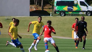 Brasil necesitó un cuarto de hora para vapulear a la Rojita sub 15