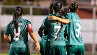 Plantel femenino de S. Wanderers inició paro indefinido en busca de mejorías en condiciones