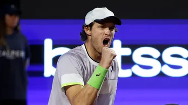 La emoción de Jarry tras tumbar a Schwartzman: Está siendo muy bonito todo