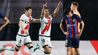 Rayo Vallecano dio la sorpresa en España y derrotó al puntero FC Barcelona