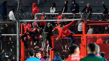 ESTA fue la sanción a la barra de Independiente que indigna a la U de Chile