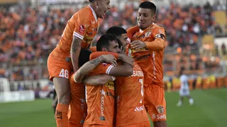 Cobreloa venció a Santa Cruz y alcanzó a Antofagasta en la cima del Ascenso