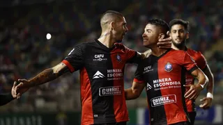 Antofagasta goleó a Audax Italiano en un historiado e intenso duelo en La Florida