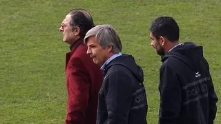 Mosa criticó a directores de Blanco y Negro por pedir renuncia también a Mayne-Nicholls