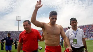 Johnny Herrera arriesga perderse el superclásico por eventual sanción