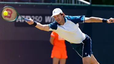 Nicolás Jarry se estrella contra un murallón en ‘s-Hertogenbosch y dice adiós al torneo