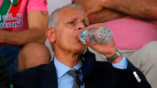 Javier Castrilli defiende a Chile: Se lanzó contra Conmebol y el chileno encargado del VAR