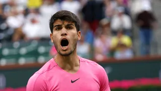 Alcaraz recuperó el número uno del mundo tras arrasar a Medvedev y conquistar Indian Wells