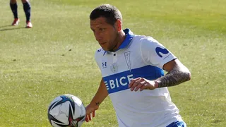 Luciano Aued fue inscrito por la UC para disputar la Copa Libertadores