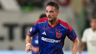 Rivero acelera su regreso: revelan la fecha en que volvería a jugar por la U