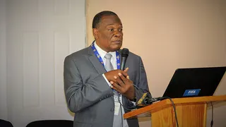 La FIFA suspendió al presidente de la Federación Haitiana por caso de abusos