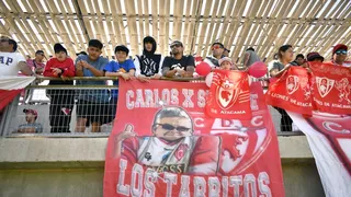 Copiapó amplió su sólido presente con Ivo Basay y mantuvo a la U sumida en su crisis