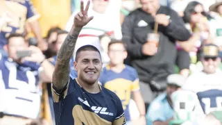 Zlatan le deseó suerte a Nicolás Castillo en Benfica