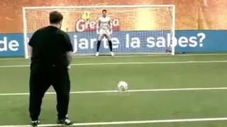 Ibai Llanos causó furor en la Kings League tras anotarle un penal a Iker Casillas