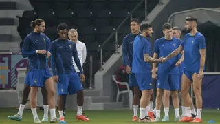 Francia se entrenó con plantel completo en la víspera de la final ante Argentina