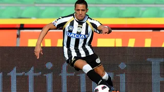DT de Udinese espera con cautela el fichaje de Alexis Sanchez