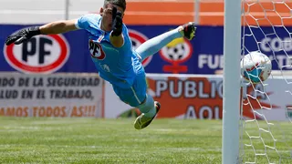 Leonardo Valencia deslumbró con un golazo de tiro libre para Colo Colo ante Cobresal
